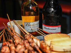 -管氏翅吧(护国寺店)