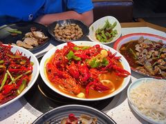-沪小胖·小龙虾·蓝龙王(八佰伴店)