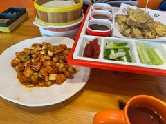 -肘子酥·天津菜·特色捞面(德云社店)