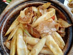 鲜笋炒五花肉-龚记海鲜20年老字号
