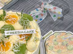 -小苍兰风铃草蛋糕甜品(沈阳店)