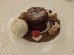 熔岩巧克力蛋糕-福楼法餐厅FLO