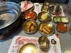 -草家酱蟹炭火烤肉店(珲春南路一店)