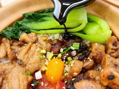 -煲仔皇腊味煲仔饭(经四万达店)