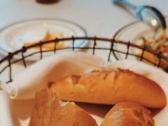 -Wolfgang’s Steakhouse 沃夫冈牛排馆(上海白玉兰广场店)