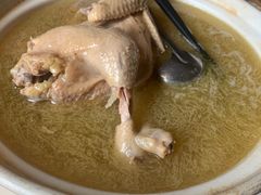 招牌清炖鸡汤-房陵农家(东亭店)