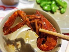 -肥肥虾庄·金牌油焖大虾(汉街SKP店)