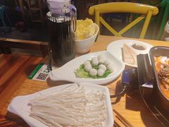 -小小河边鱼(天润城店)