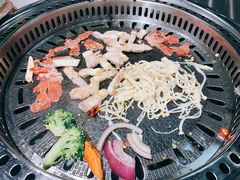 -马路牙子烧烤音乐酒馆(望京店)