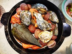 老灶蒸汽海鲜锅-巧克力渔家.小船海鲜胶东菜(万平口店)