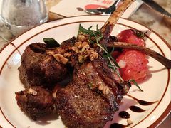 香烤羊排-BROWNSTONE布朗石西班牙餐厅(富城店)