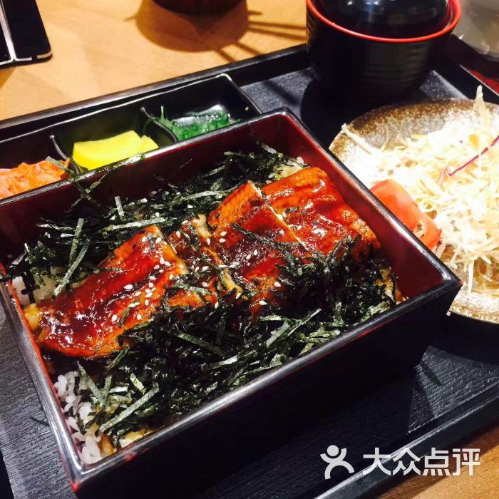 浓香鳗鱼饭定食