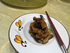 熏鱼-山明水秀大饭店