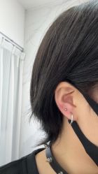 -艺耳美专业穿耳洞打耳洞穿孔
