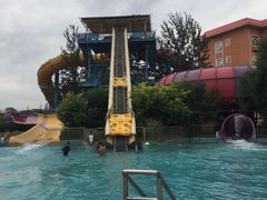 -欢乐水魔方水世界