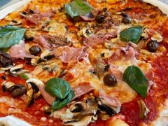 -玛尚诺Pizza&Bar(长泰广场店)