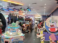 -反斗乐园π·电玩·高空拓展·蹦床(龙华天虹店)
