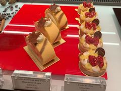 -Salon de The de Joel Robuchon(外滩18号店)