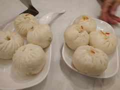 -李与白包子铺(桐梓林店)