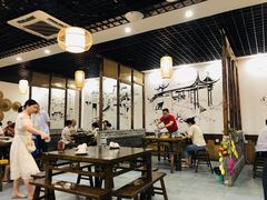 大堂-黄桷树曹家私房菜(江与城店)
