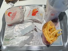 -麦当劳(虹口星荟中心店)