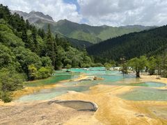 -黄龙山原始森林景区