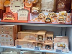 -泡泡玛特POPMART(宁波印象城店)