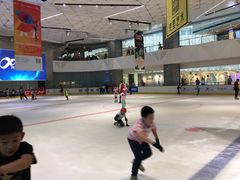 -冰纷万象滑冰场(南山万象天地店)