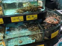 -万山楼海鲜酒家·二十三年老字号