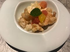 凤梨虾球-穹六人间 people 6(岳阳路店)