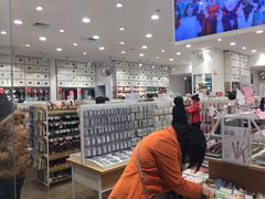 -名创优品(天津市河东万达广场店)