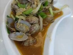 -覃记海鲜美食餐厅