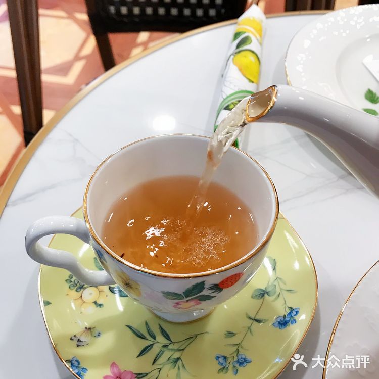 ✨天气这么好，不来一份下午茶吗？[调皮]