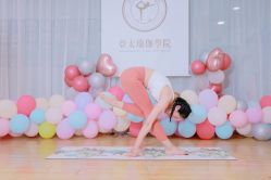 -亚太瑜伽普拉提学院