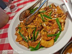 橄榄油炒三种蘑菇-西贝(无锡万象城店)