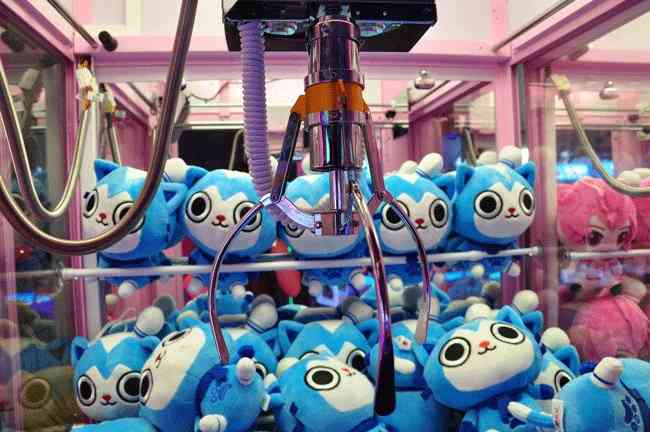 聚玩堂(花都荟店)-"今天又来陪女朋友来抓娃娃98,店里面的娃.