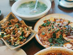-宣威山野人家·云南菜·菌火锅(金碧店)