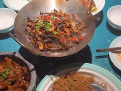 -呷湘厨·鱼汤捞饭·剁椒鱼头·辣椒炒肉(国家会展中心店)
