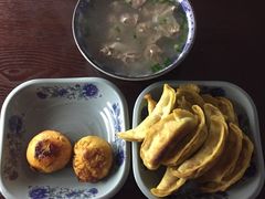 -老新隆牛肉锅贴(新街口店)