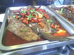 烤鱼-鸣记脆皮烤鱼·海鲜烤鱼(三八广场店)