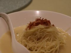 -琥珀·原创臻选店(维家思店)