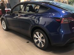 -TESLA 特斯拉(北京颐堤港体验店)