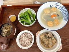 -雪梅月子中心(华侨城店)