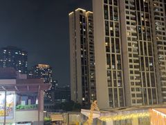 -瑞虹新天地月亮湾