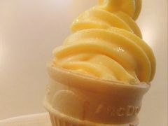 杨枝甘露风味圆筒-麦当劳(天兴罗斯福店)