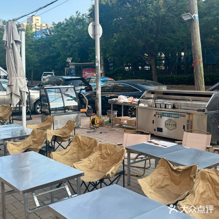 夏天吃虾，正是时候，这家满黄小龙虾也太会了吧