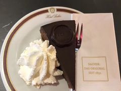 -Cafe Sacher(WIEN)