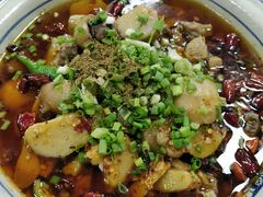 芋儿烧鸡-周鱼鳅饭店