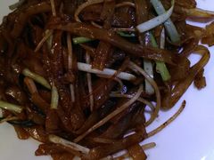 -河畔春天时尚餐厅