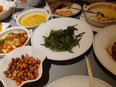 -桂满陇·手作小笼包&江南叫花鸡(中山公园店)
